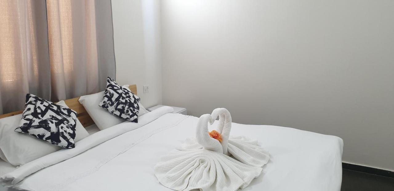 Aparthotel David Hameleh House Netanja Zewnętrze zdjęcie