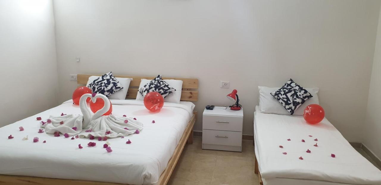 Aparthotel David Hameleh House Netanja Zewnętrze zdjęcie