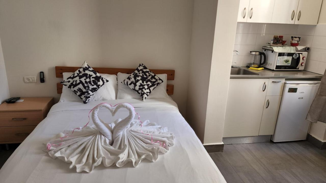 Aparthotel David Hameleh House Netanja Zewnętrze zdjęcie