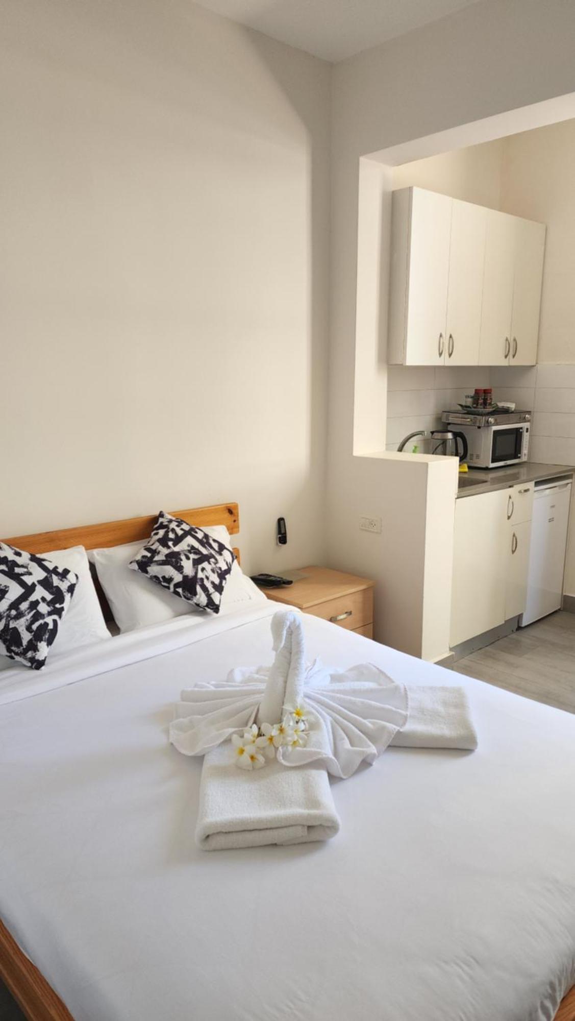 Aparthotel David Hameleh House Netanja Pokój zdjęcie