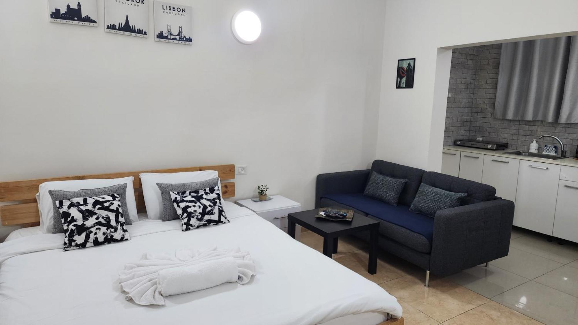 Aparthotel David Hameleh House Netanja Zewnętrze zdjęcie