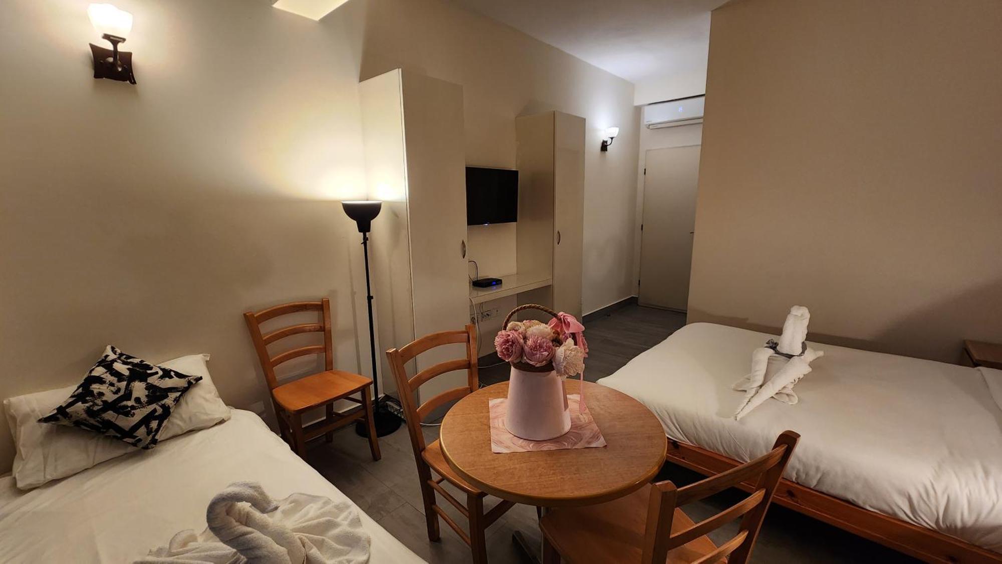 Aparthotel David Hameleh House Netanja Pokój zdjęcie
